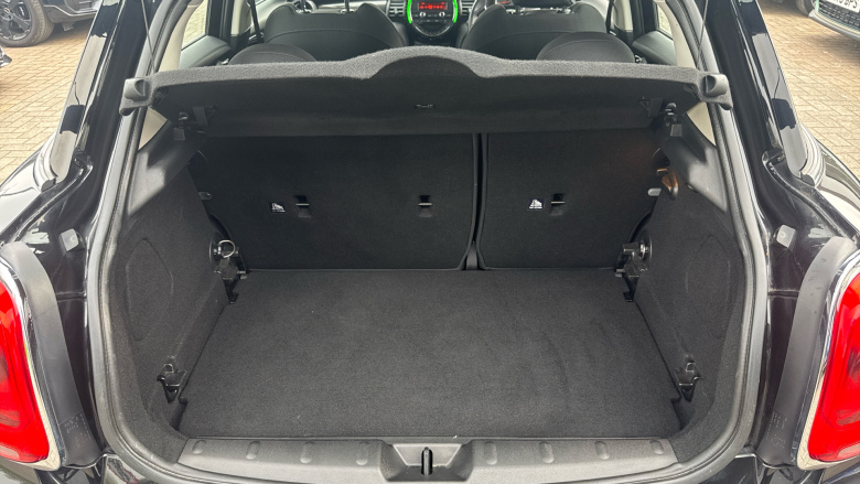 MINI Hatchback 2.0 Cooper S D 5dr Auto [8 Speed] Diesel Hatchback